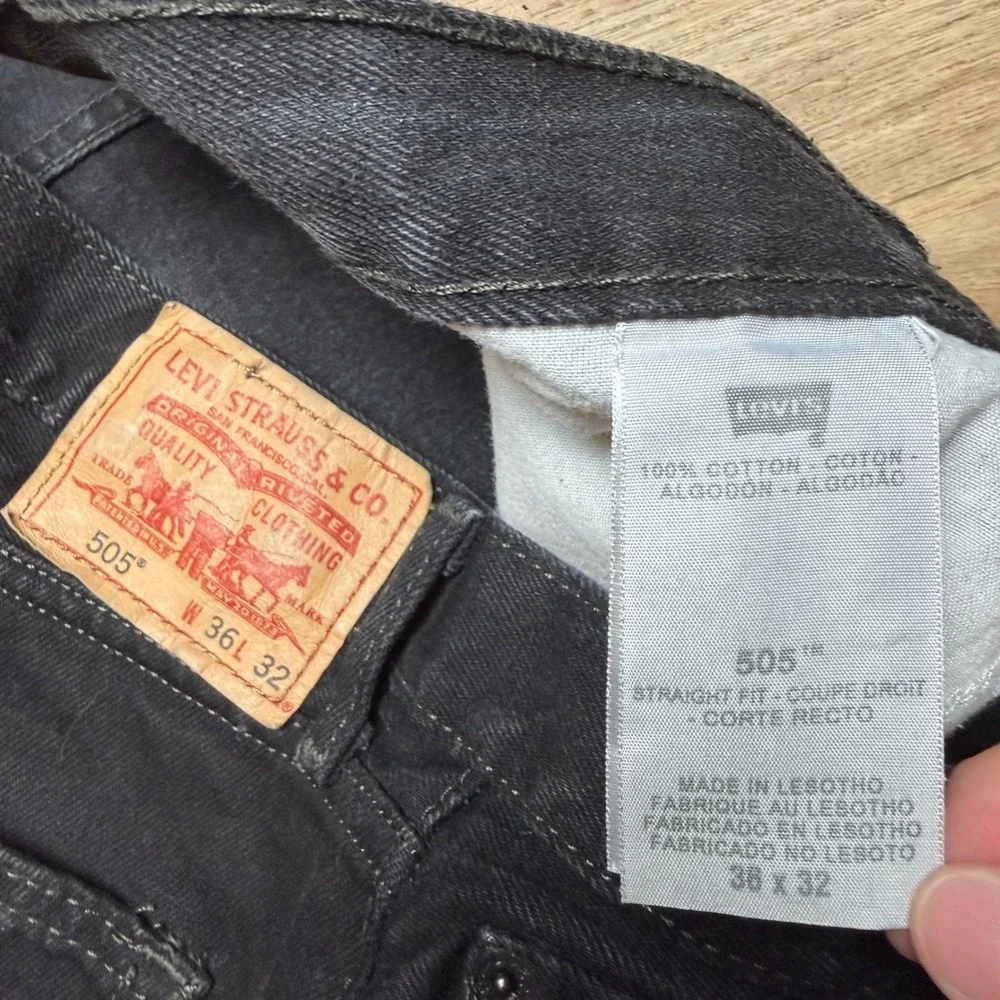 Levi's 505 Straight Fit Jeans Men 36x32 Black Denim Cotton Regular Leg Pants Y2K